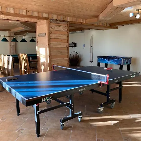 מלון кремінь *