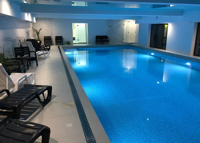Hotel кремінь